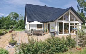Three-Bedroom Holiday Home in Borgholm Borgholm